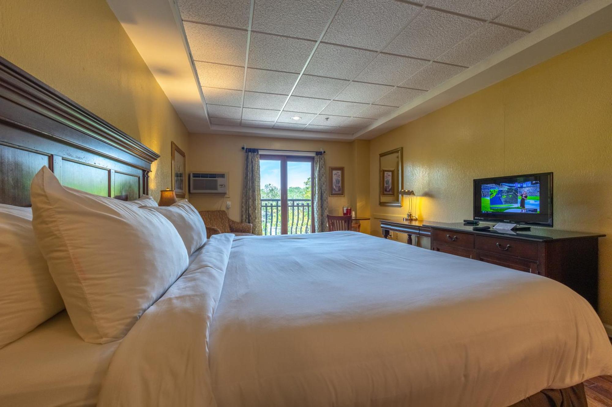 Ocean Inn & Suites St. Simons Island Exterior photo