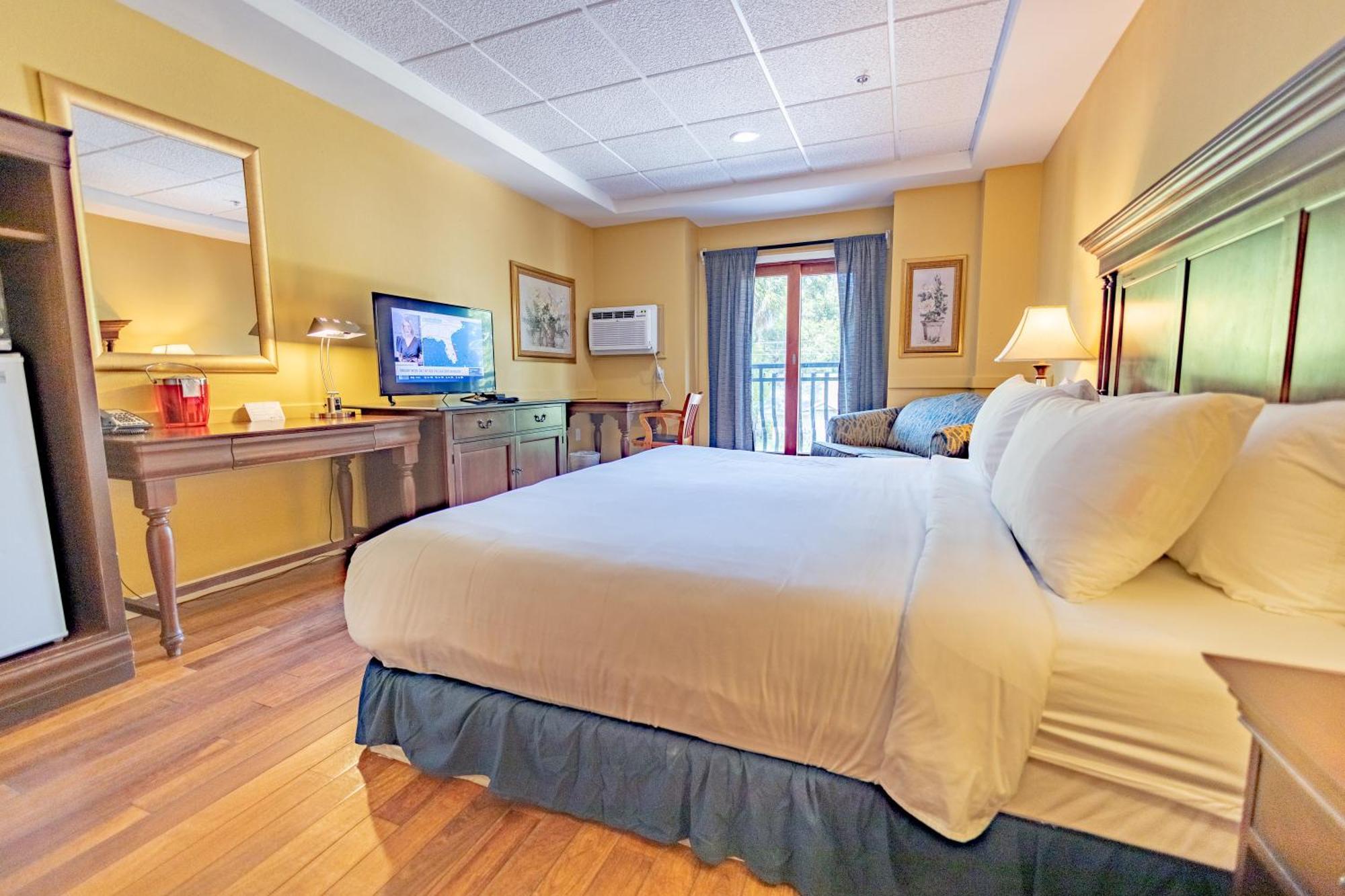 Ocean Inn & Suites St. Simons Island Exterior photo