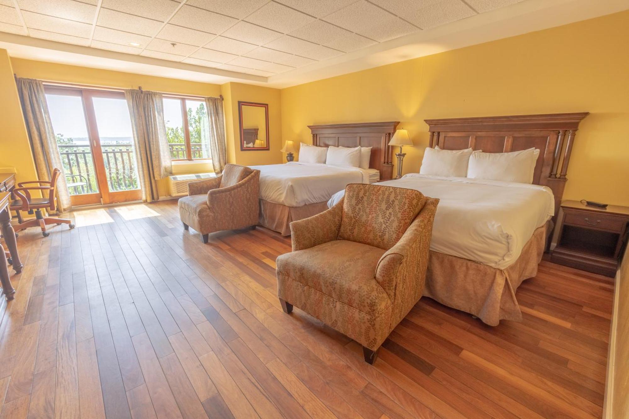 Ocean Inn & Suites St. Simons Island Exterior photo